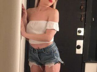 21blondegirlblueeyes