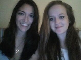 2ChattyGirls