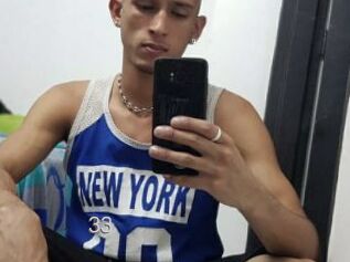 33April_hot