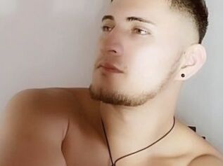 ALEEJANDRO_ROMERO