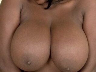 AMAZINGCUTEBOOBSXX