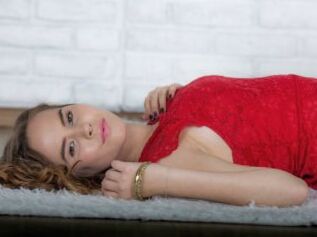 Adeeelene