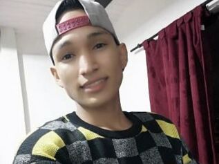 Adrian_Jones