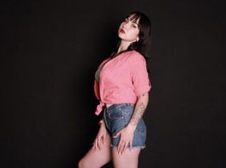 AdrianaEvans