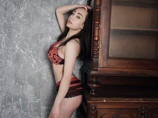 AliceSexBomb