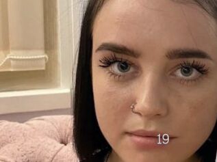 AlinaBabe19