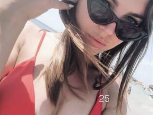 Alissa_25