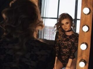 AmeliaSweetGirl