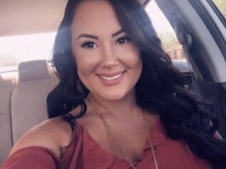 Amelia_Gray