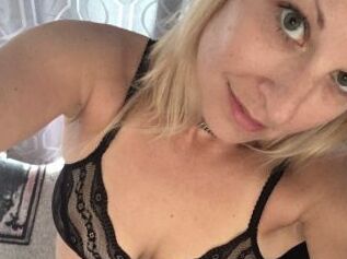 AnakaLove