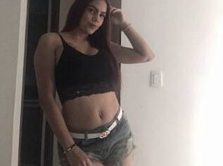 Angelica_Clinton