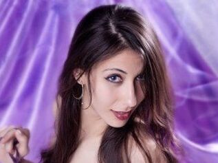 Anna_Cherry