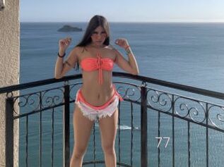 AnneDoll77