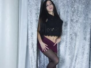 AnnySweetLips