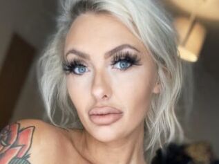 AprilJonesBabestation
