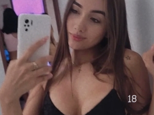 Adharacollins18