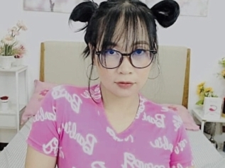 Ahlyzzarose