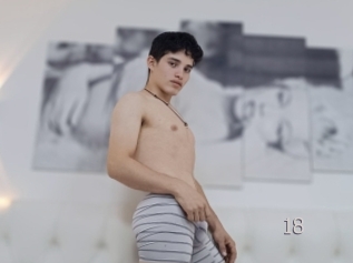 Alejitotwink18