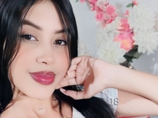 Amirahot18