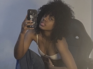 Angeliique