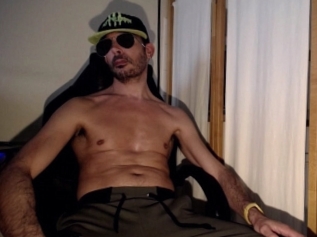 Arabpornguy
