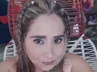 Arianaa22