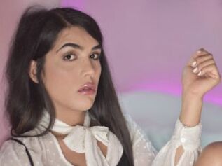 Arianaxmoon