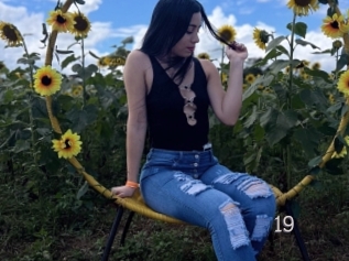 Ashley_cutte19