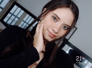 Auroralenovic21