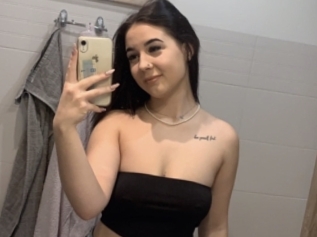 Avahotgirl