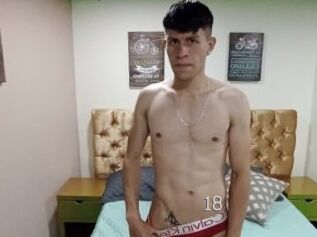 Azulon18