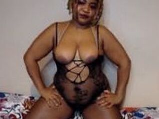 BUSTY_NUBIAN