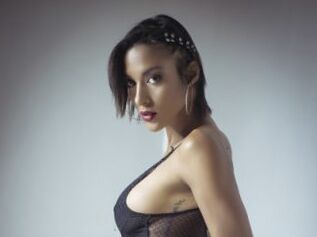 Brunette_xx