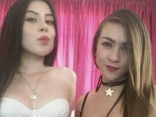 BestFemaleCouple