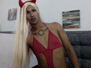 Blac_barbiesx