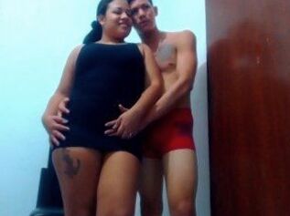 BoyhotVSpussyhot
