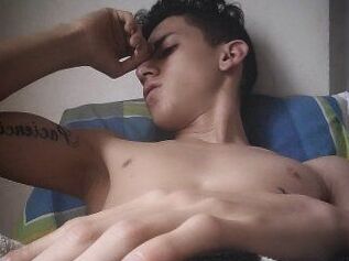 Boyhotandbig