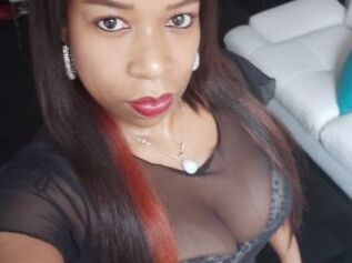 CAMIILA_SMITH