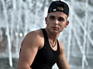 CLARK_KEATON