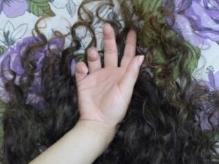 CURLY_BLUE