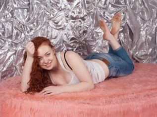 CURLYnGINGER