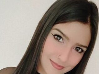 Caitlyn_Thomas