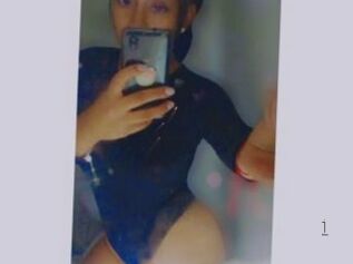 Caroline_Sevilla1