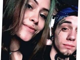 Caroline_and_Clyde