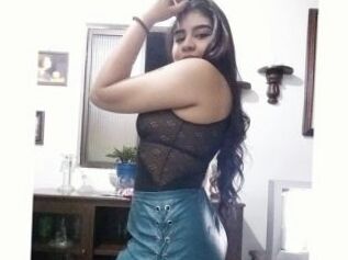 Charlotte_Rusty