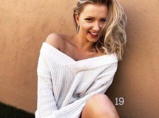 Christine19