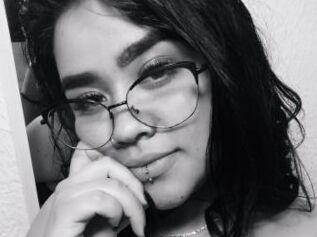 Curvy_Dark