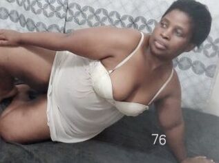 Curvyfig76