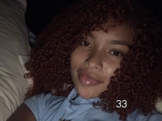 Camilahot33