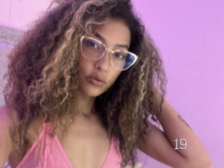 Candelaruiz19